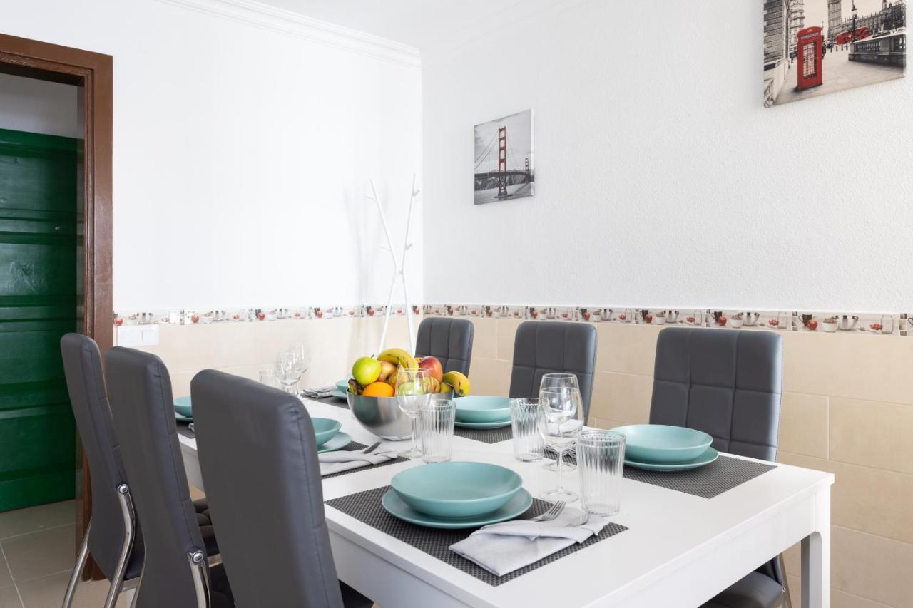 Classbnb - Three Spacious Apartments 150M From The Las Americas Promenade 아로나 외부 사진