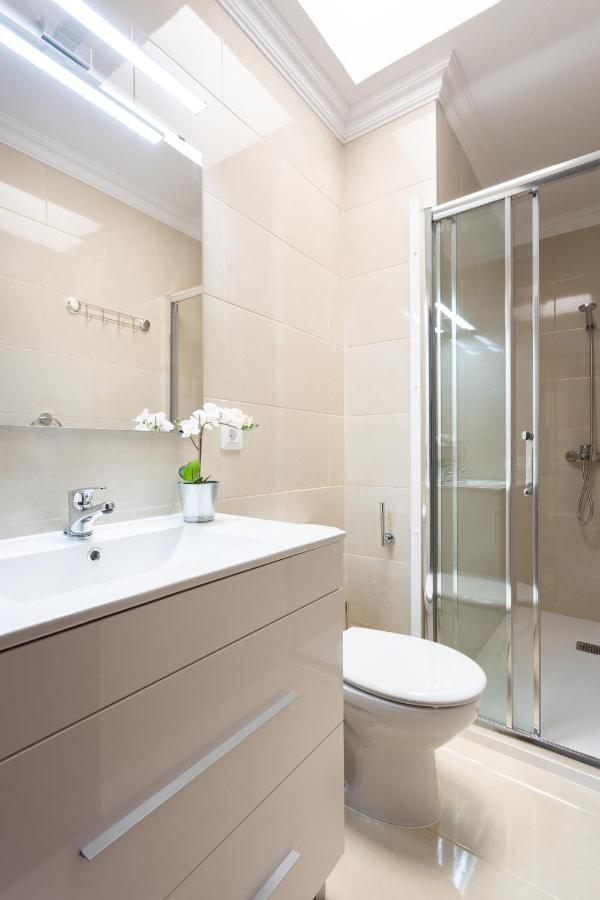 Classbnb - Three Spacious Apartments 150M From The Las Americas Promenade 아로나 외부 사진