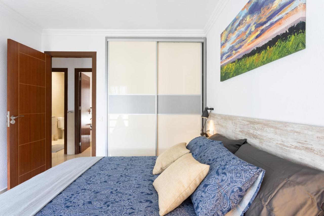 Classbnb - Three Spacious Apartments 150M From The Las Americas Promenade 아로나 외부 사진