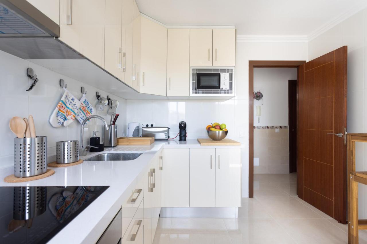 Classbnb - Three Spacious Apartments 150M From The Las Americas Promenade 아로나 외부 사진