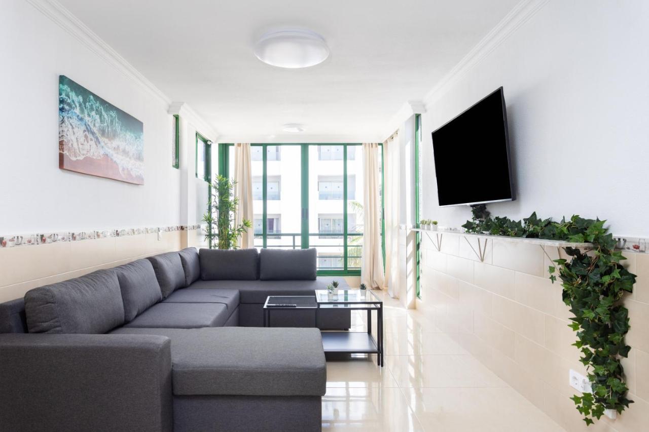 Classbnb - Three Spacious Apartments 150M From The Las Americas Promenade 아로나 외부 사진
