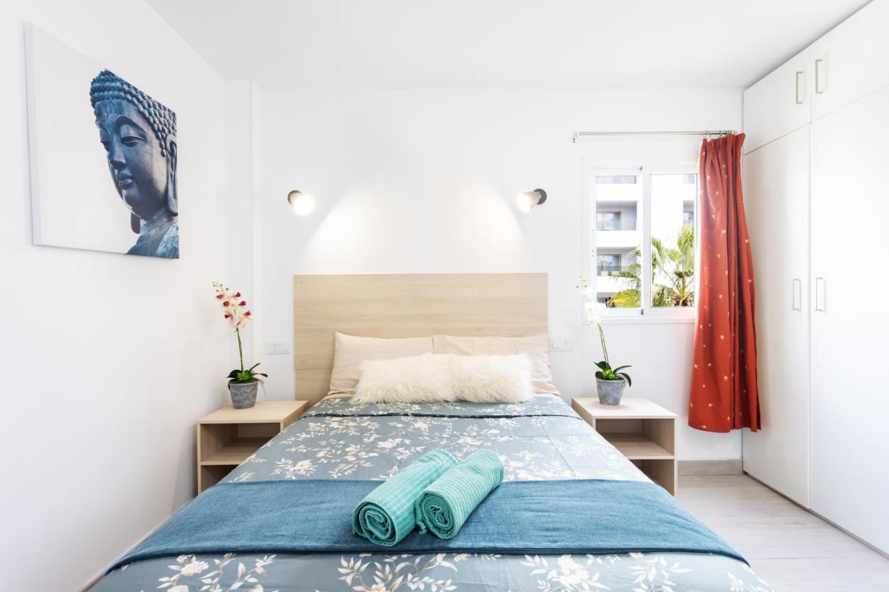 Classbnb - Three Spacious Apartments 150M From The Las Americas Promenade 아로나 외부 사진